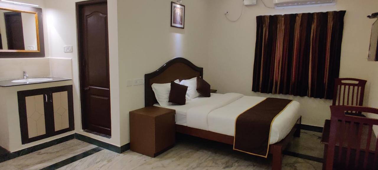 צ'נאי Rmc Travellers Inn מראה חיצוני תמונה