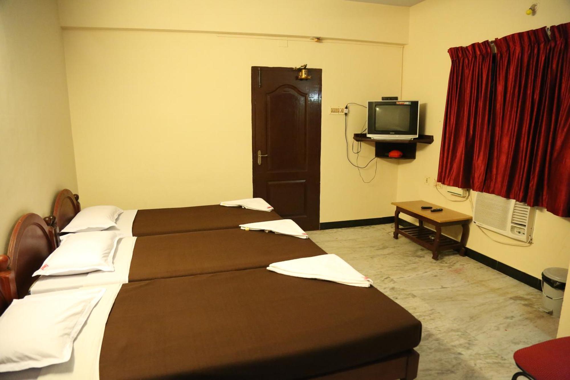 צ'נאי Rmc Travellers Inn חדר תמונה