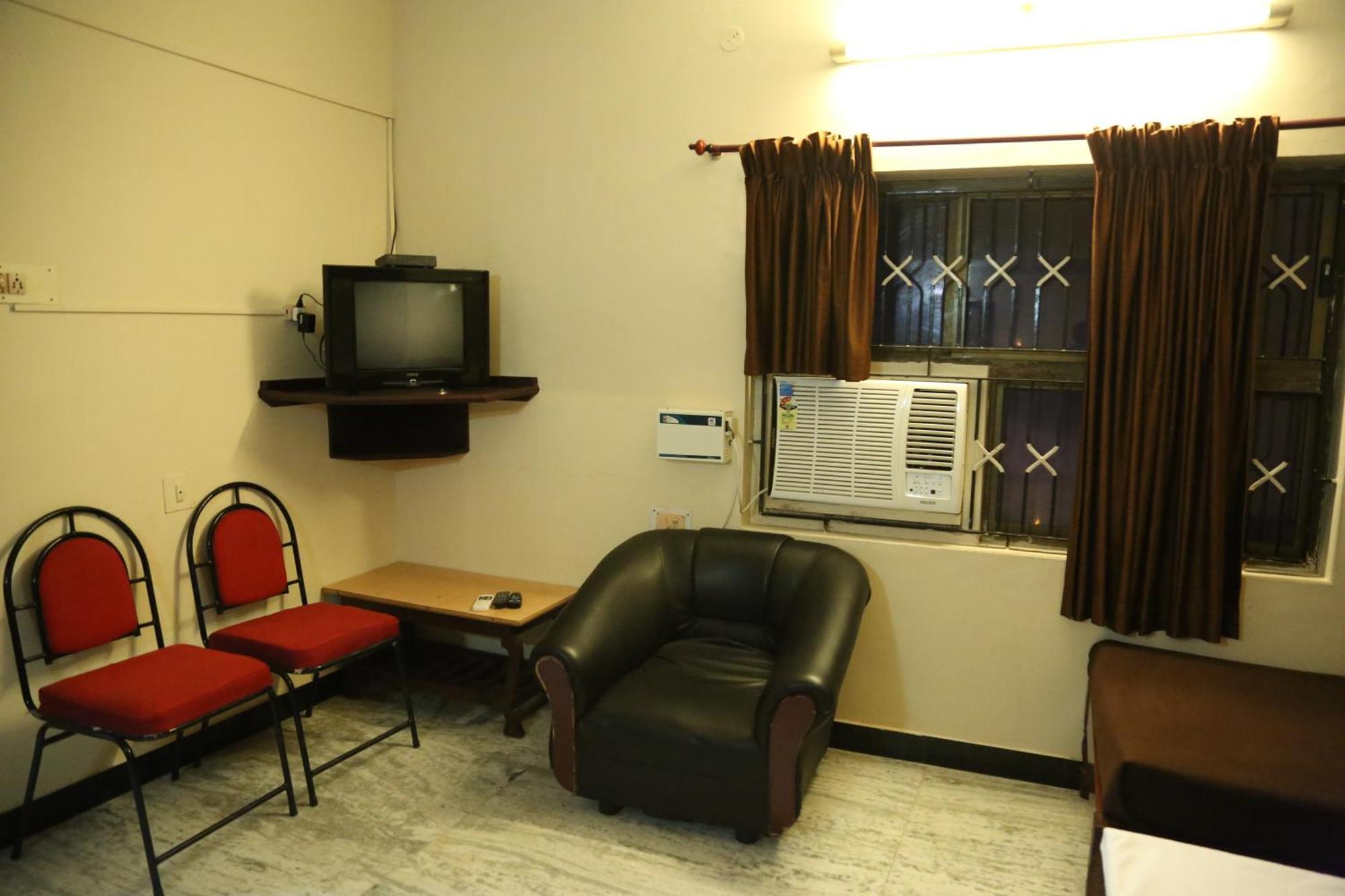 צ'נאי Rmc Travellers Inn חדר תמונה